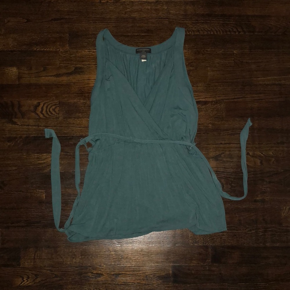 Banana Republic Dressy Tank Size L